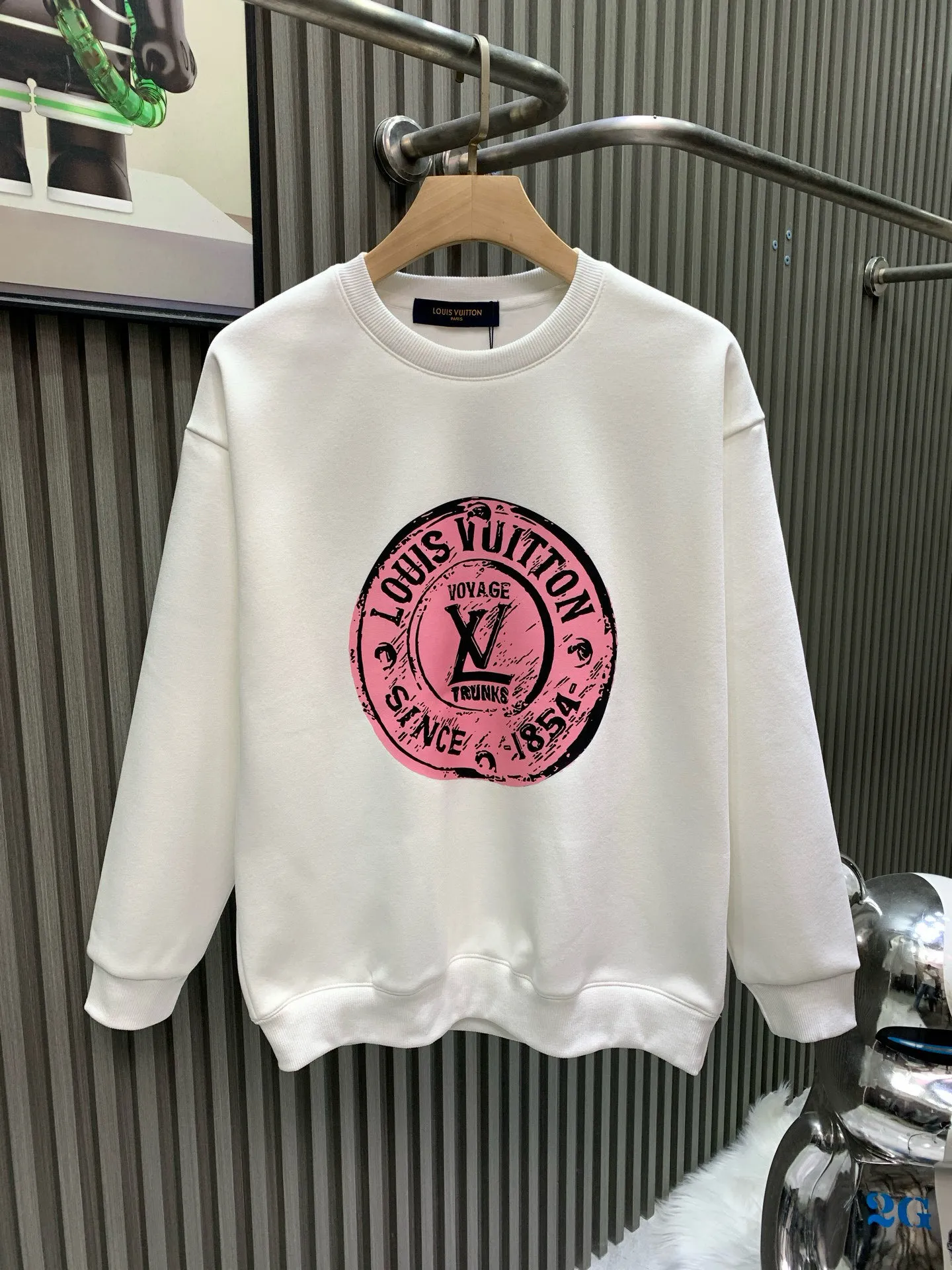 🅿️250 white